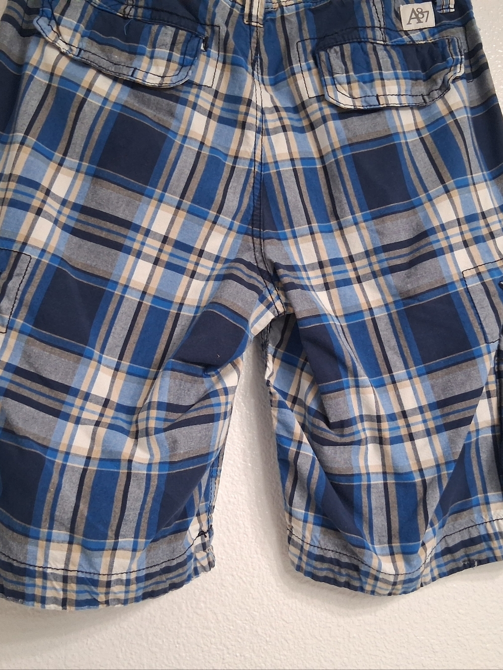 Aeropostale Authentic Men's Cargo Shorts.    Size 32 - Picture 6 of 8